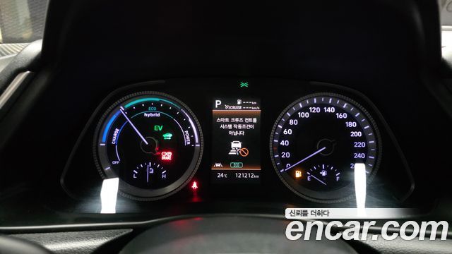 Hyundai Sonata 2022 — photo 11