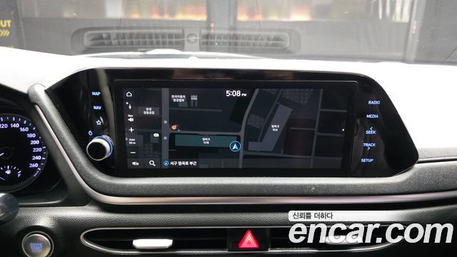 Hyundai Sonata 2022 — photo 20