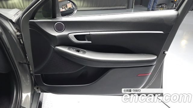 Hyundai Sonata 2022 — photo 14
