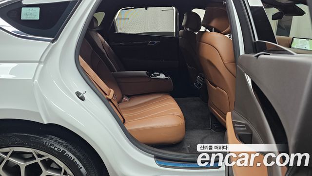 Genesis G80 2024 — photo 17