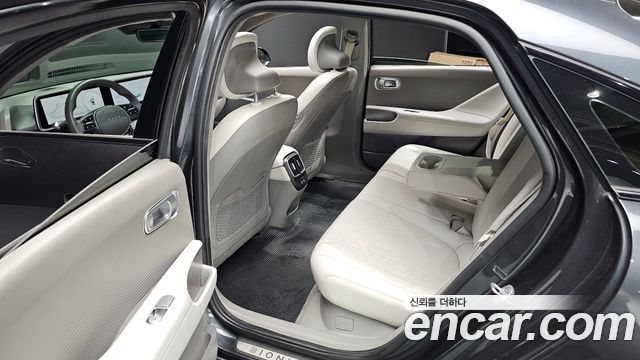 Hyundai Ioniq6 2023 — photo 18