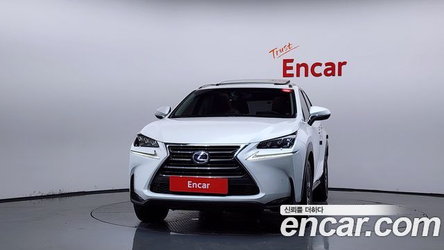 Lexus NX 2016 — photo 3