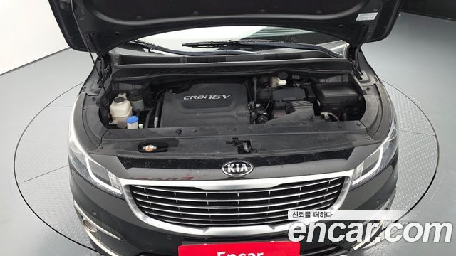 Kia Canival 2016 — photo 6