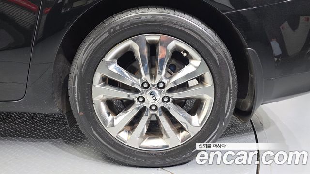 Kia Canival 2016 — photo 7