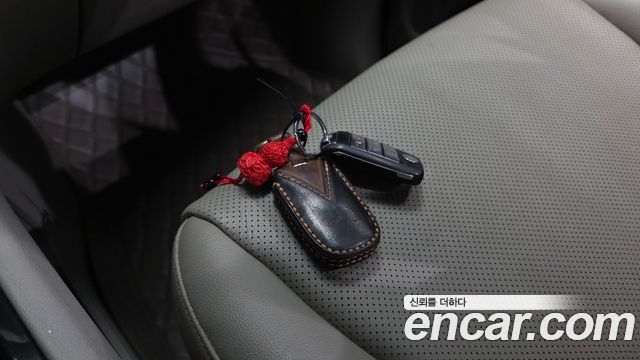 Kia Canival 2016 — photo 31