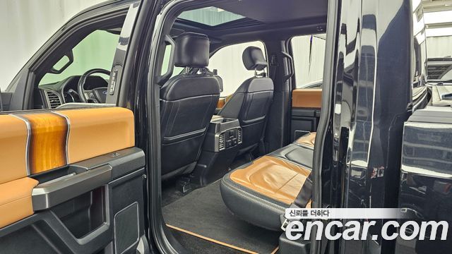 Ford F150 2017 — photo 17