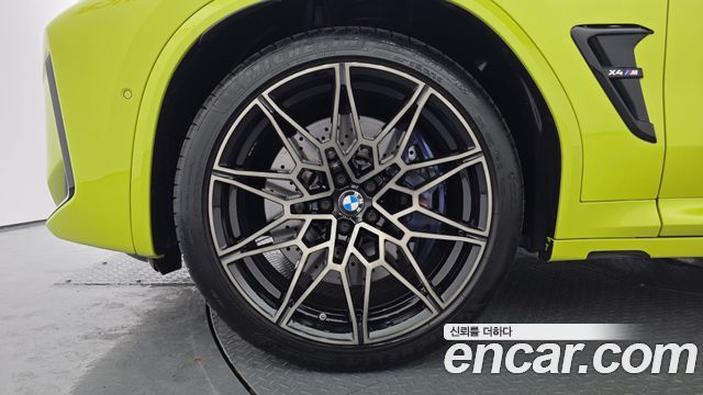 BMW X4M 2022 — photo 5