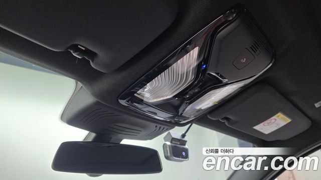 BMW X4M 2022 — photo 17