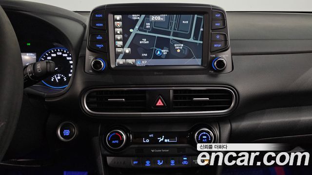 Hyundai Kona 2020 — photo 13
