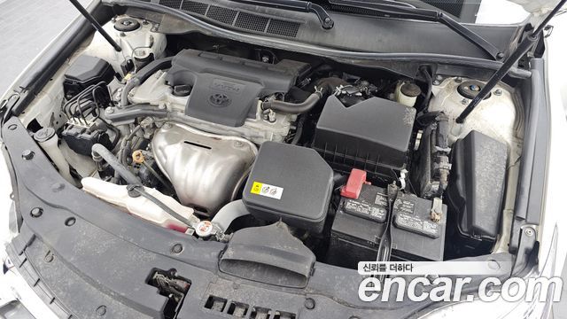 Toyota Camry 2017 — photo 6