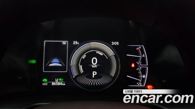 Lexus ES 2019 — photo 11