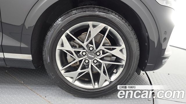 Genesis GV70 2021 — photo 7