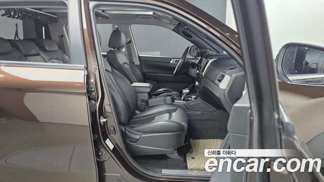KG Mobility Rexton 2018 — photo 17