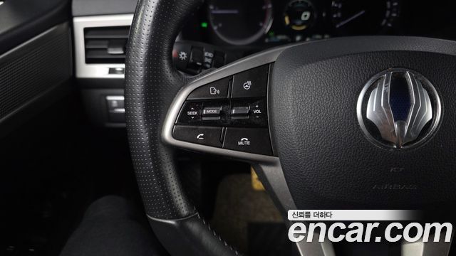 KG Mobility Rexton 2018 — photo 23