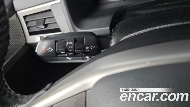 KG Mobility Rexton 2018 — photo 29