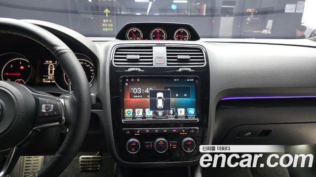 Volkswagen Scirocco 2015 — photo 13