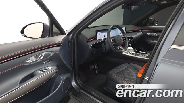 Genesis GV70 2025 — photo 13