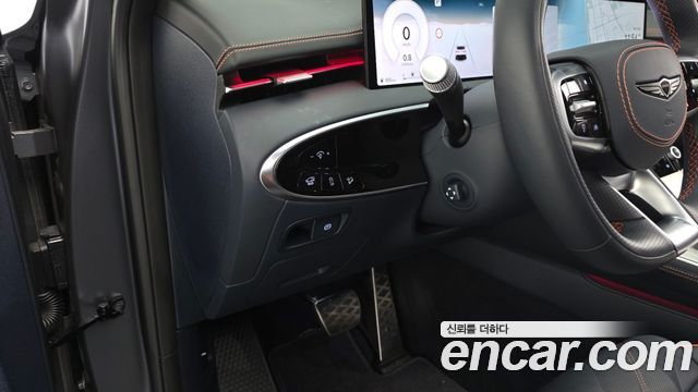Genesis GV70 2025 — photo 19