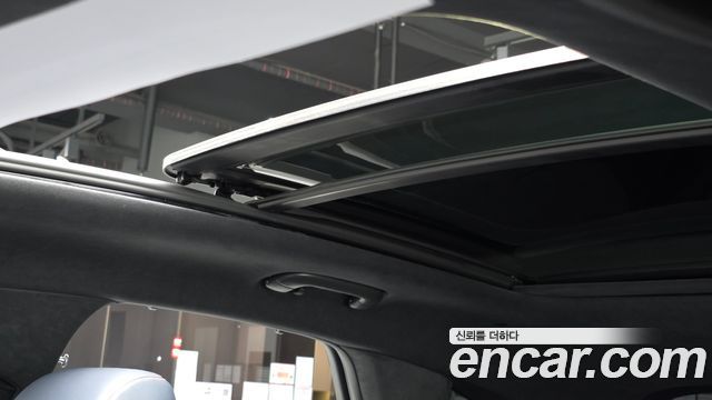 Genesis GV70 2025 — photo 29
