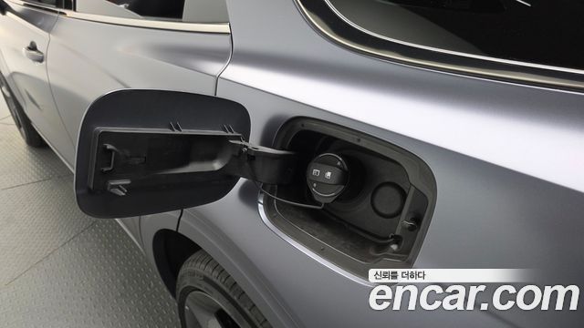 Genesis GV70 2025 — photo 32