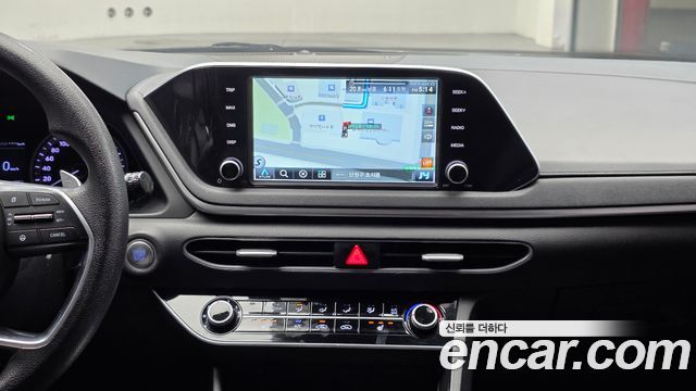 Hyundai Sonata 2020 — photo 19