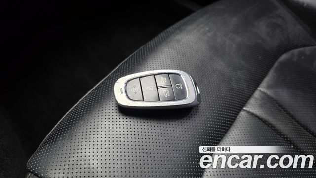 Hyundai Sonata 2020 — photo 23