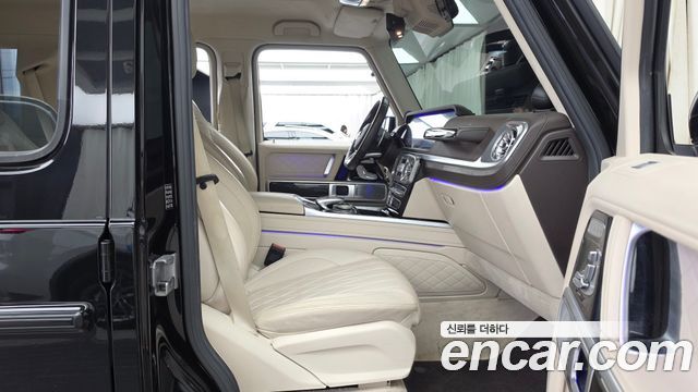 Mercedes-Benz G-Class 2021 — photo 17