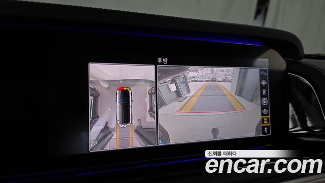 Mercedes-Benz G-Class 2021 — photo 21