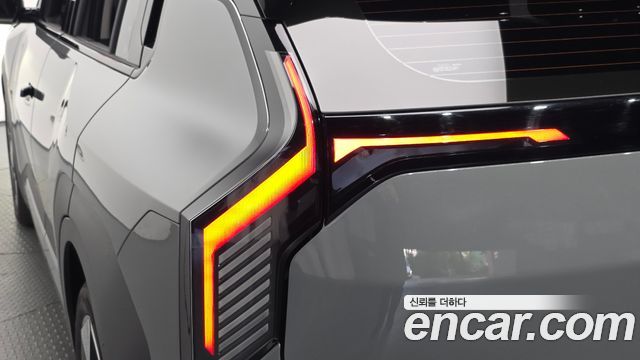 Kia EV3 2025 — photo 9