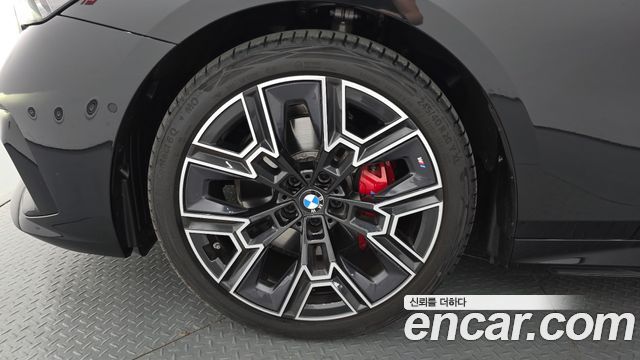 BMW 5-Series 2026 — photo 5