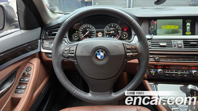 BMW 5-Series 2013 — photo 13