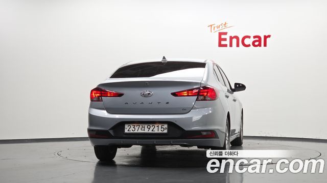 Hyundai AVANTE 2020 — photo 4