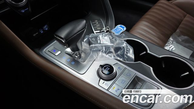 Genesis G70 2018 — photo 12