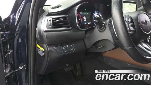 Genesis G70 2018 — photo 19