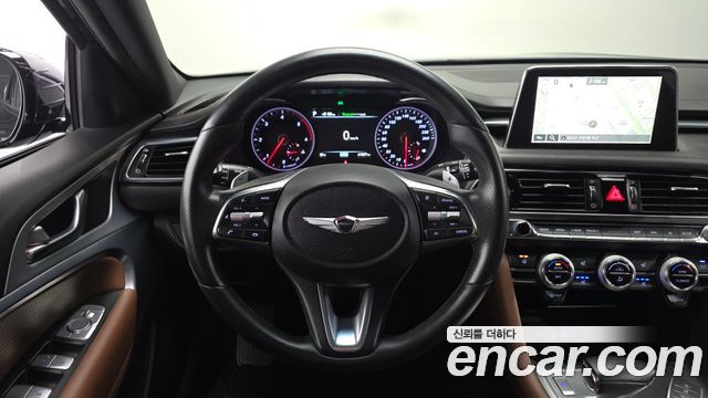 Genesis G70 2018 — photo 20