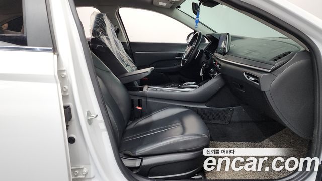 Hyundai Sonata 2020 — photo 13