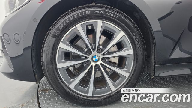 BMW 3-Series 2020 — photo 5