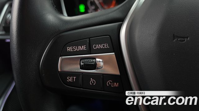 BMW 3-Series 2020 — photo 22