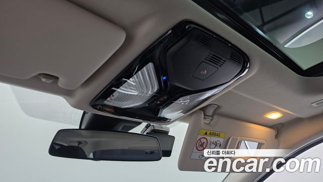 BMW 3-Series 2020 — photo 26