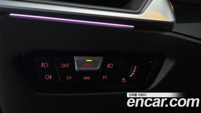 BMW 3-Series 2020 — photo 27