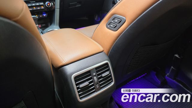 Kia Sportage 2018 — photo 17