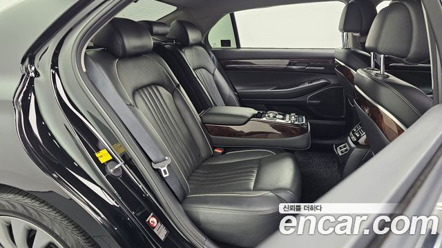 Genesis EQ900 2016 — photo 17