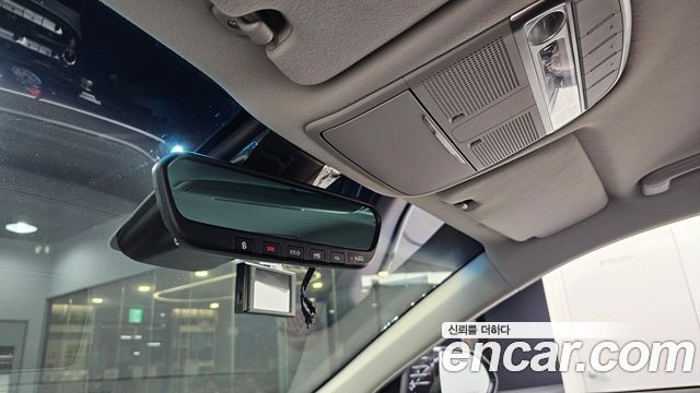 Genesis EQ900 2016 — photo 26