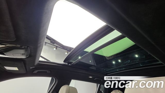 BMW X7 2021 — photo 25