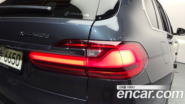 BMW X7 2021 — photo 9