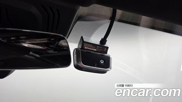 BMW X7 2021 — photo 31