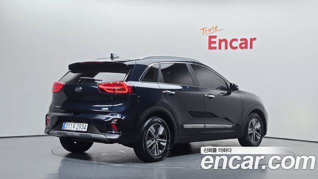 Kia Niro 2020 — photo 2