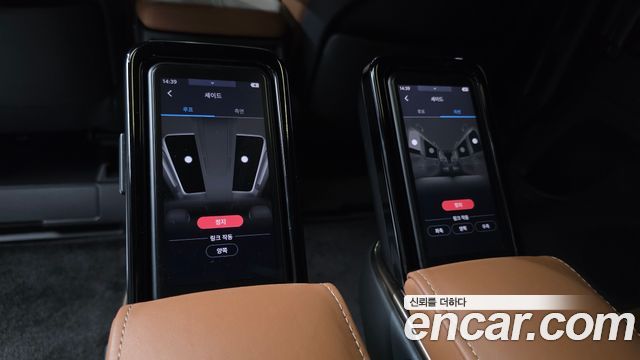 Toyota Alphard 2024 — photo 34