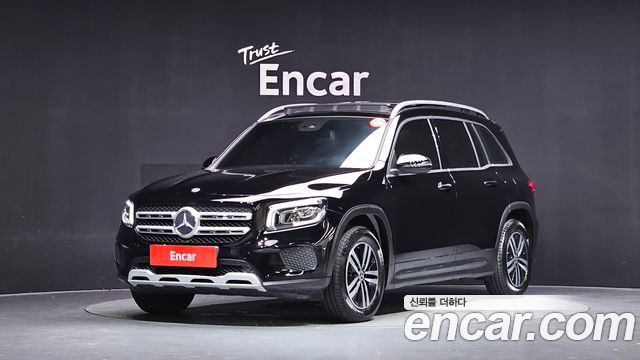 Mercedes-Benz GLB-Class 2021 — photo 1