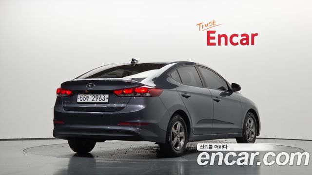 Hyundai AVANTE 2016 — photo 2